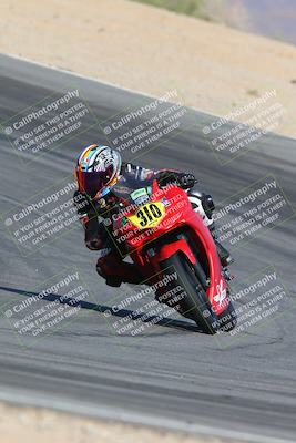 media/Nov-15-2024-CVMA Friday Practice (Fri) [[b142d29251]]/4-Group 4 and Trackday/Session 2 (Turn 10)/